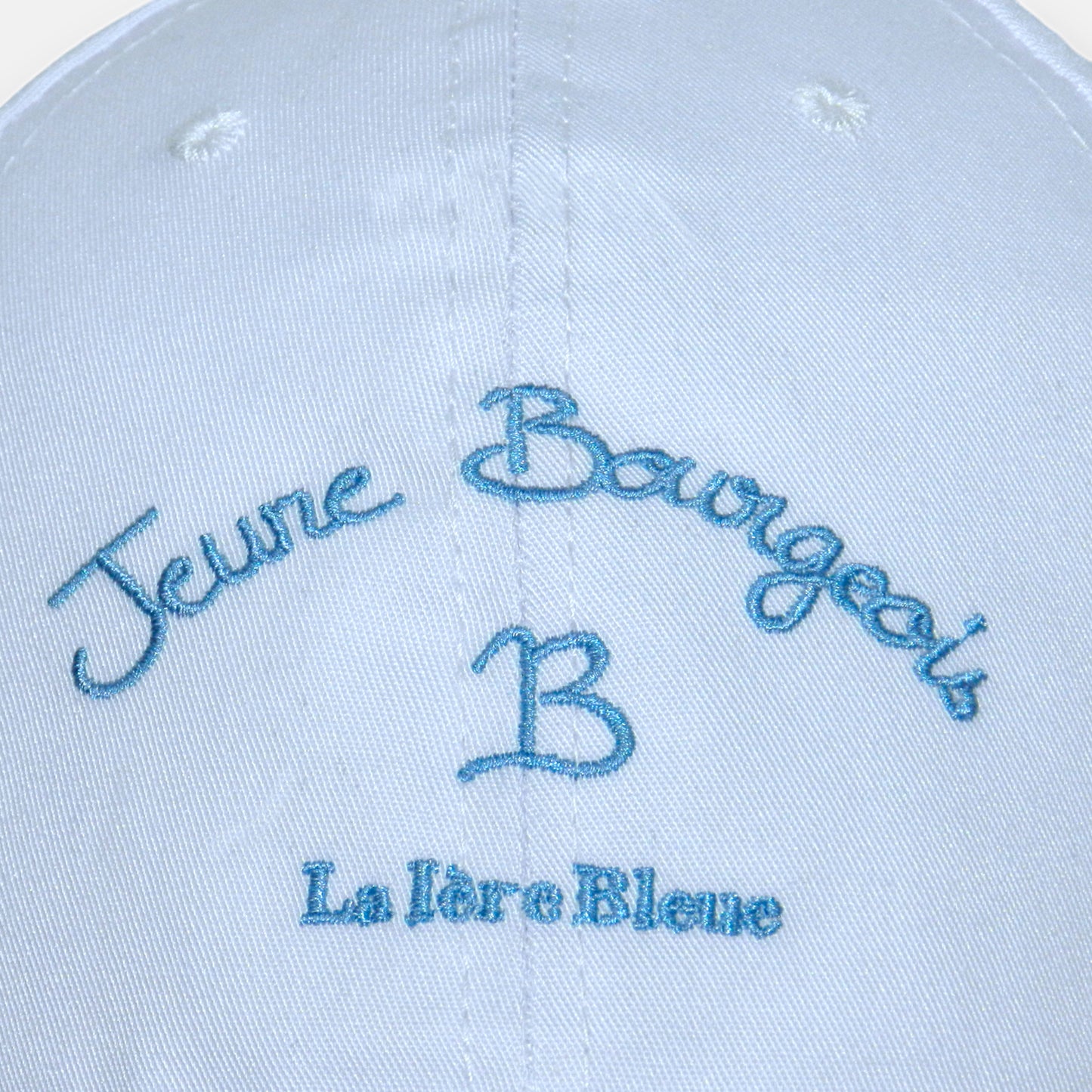LA IERE BLAU-WEIßE UND HELLBLAUE KAPPE